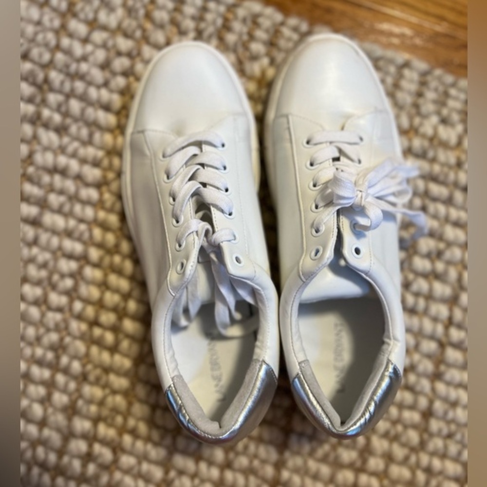 👟 GUC Plain Whit Sneaker - 11 Wide